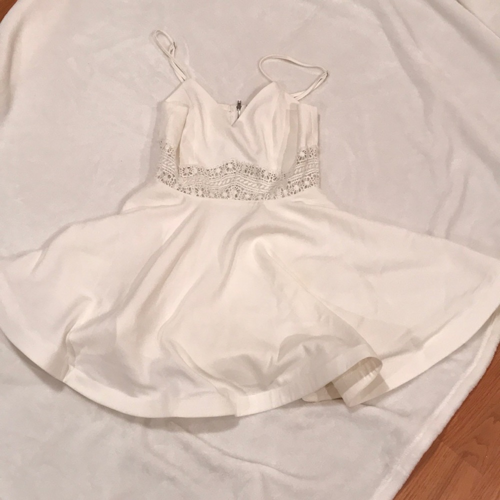 White dress never worn before